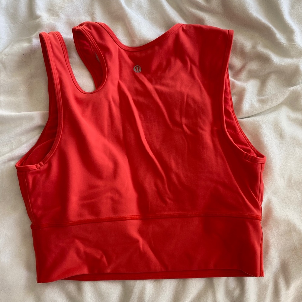 Lululemon crop top
